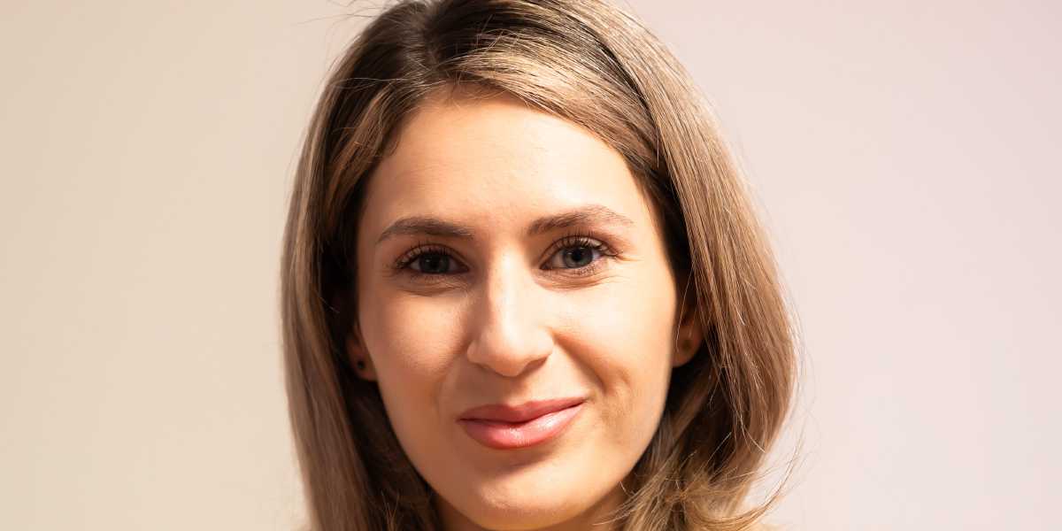 Dr. Sandra Puscasu